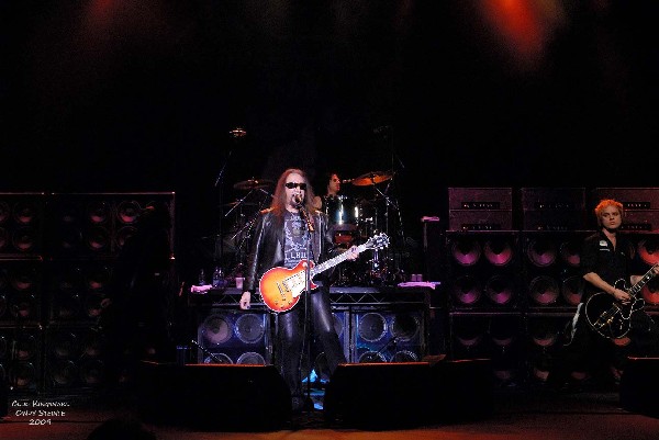 Ace Frehley; Northern Lights Theater, Milwaukee WI; November 6, 2009.