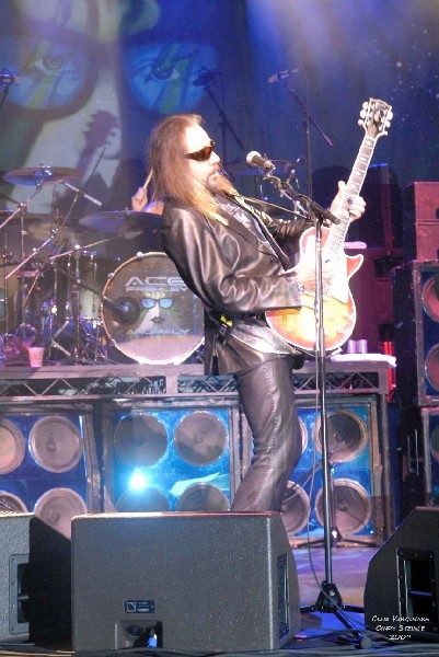 Ace Frehley; Northern Lights Theater, Milwaukee WI; November 6, 2009.