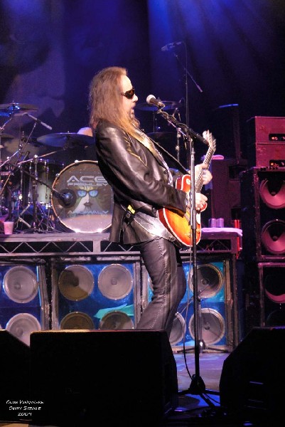 Ace Frehley; Northern Lights Theater, Milwaukee WI; November 6, 2009.