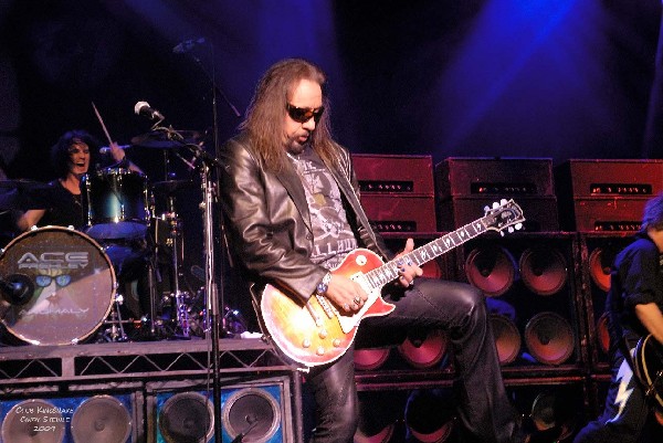 Ace Frehley; Northern Lights Theater, Milwaukee WI; November 6, 2009.