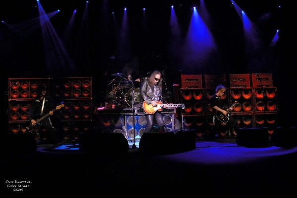 Ace Frehley; Northern Lights Theater, Milwaukee WI; November 6, 2009.