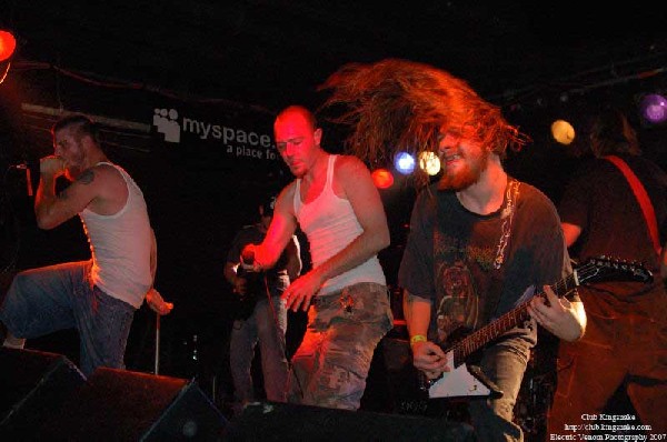 40 oz Fist,  The Rave Bar, Milwaukee WI, July 28, 2007.