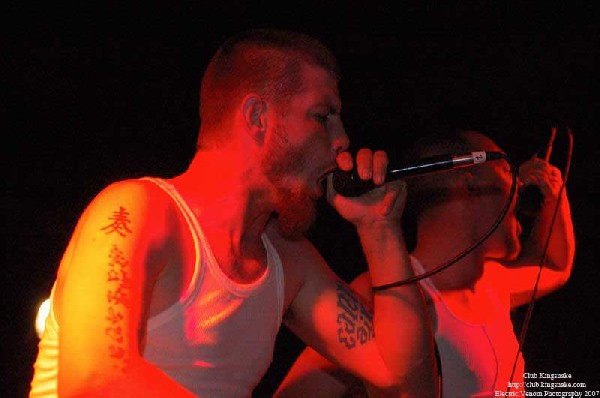 40 oz Fist,  The Rave Bar, Milwaukee WI, July 28, 2007.