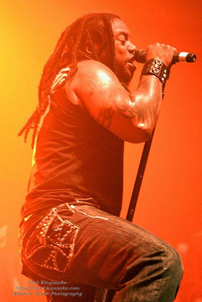 Sevendust.; The Rave, Milwaukee WI; March 20, 2009.