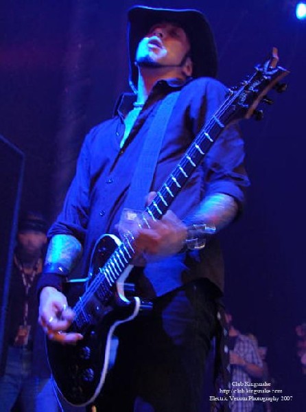 Hellyeah; The Rave, Milwaukee WI; October 1, 2007.