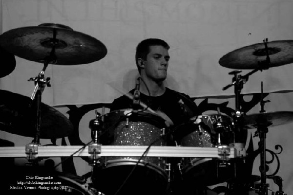 The Confession; The Rave, Milwaukee WI; September 19, 2007.