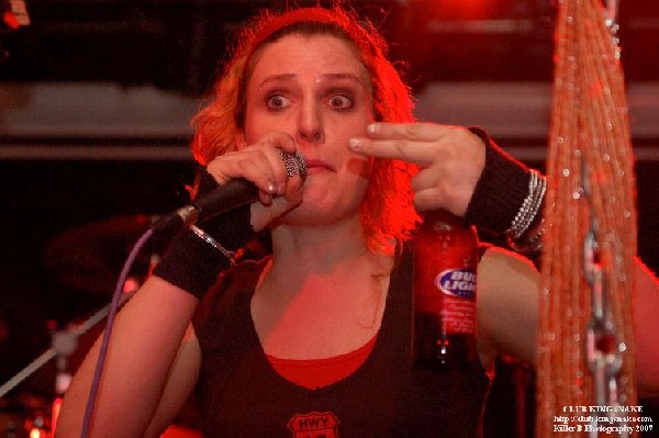 Binky Tunny and the Farmland Chokehold; April 28th, 2007; Heart Breakers Ge