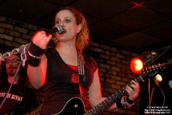 Binky Tunny and the Farmland Chokehold; April 28th, 2007; Heart Breakers Ge