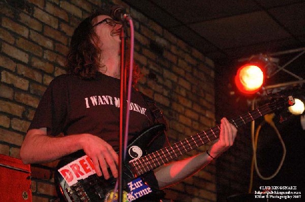 Binky Tunny and the Farmland Chokehold; April 28th, 2007; Heart Breakers Ge