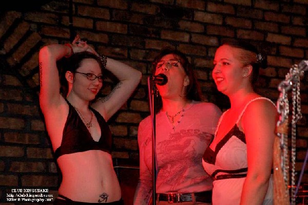 Binky Tunny and the Farmland Chokehold; April 28th, 2007; Heart Breakers Ge