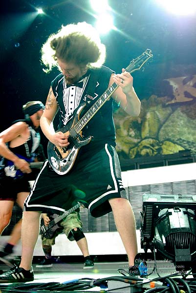 Killswitch Engage; First Midwest Bank Amphitheatre; Mayhem Fest 2009.