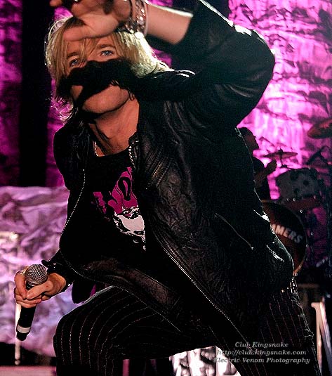 Lovehammers, Summerfest Milwaukee WI June 2010