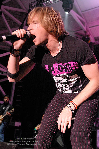 Lovehammers, Summerfest Milwaukee WI June 2010