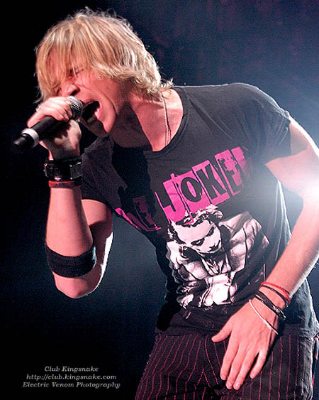 Lovehammers, Summerfest Milwaukee WI June 2010