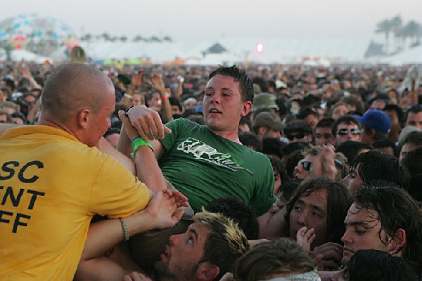 Crowd Shots Coachella 2007