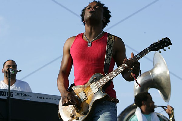 The Roots with Questlove