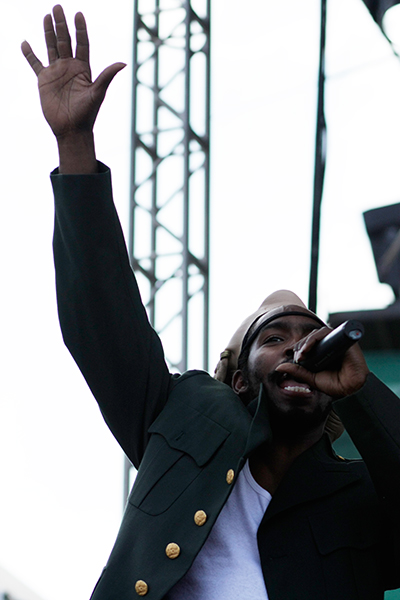 Bavu Blakes and The Extra Plair on the Austin Ventures Stage at ACL 9/27/08