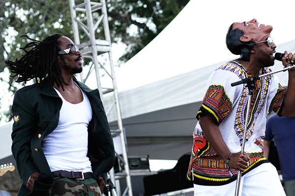 Bavu Blakes and The Extra Plair on the Austin Ventures Stage at ACL 9/27/08