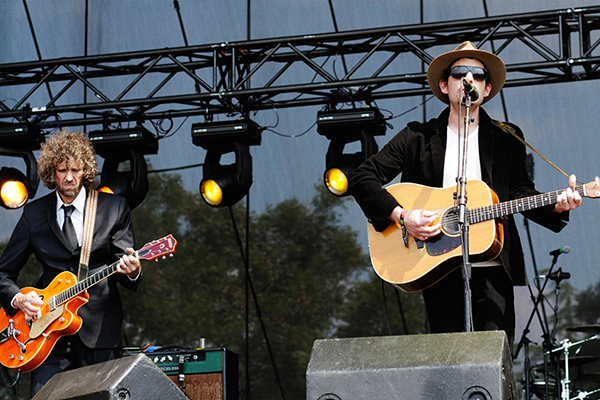 Jakob Dylan on the ATT&T Stage at ACL 9/26/07