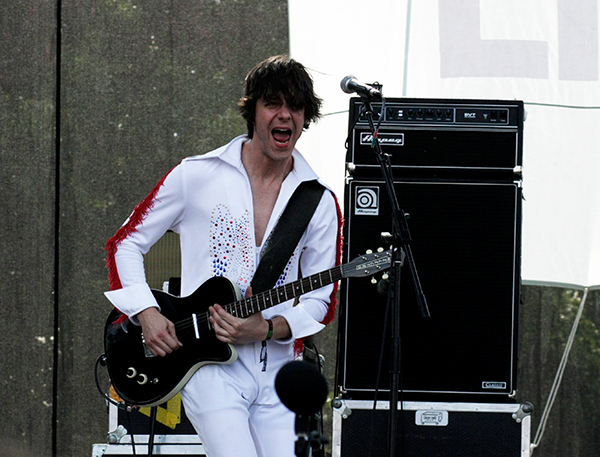 Jamie Lidell on the Dell Stage at ACL on 9/26/08