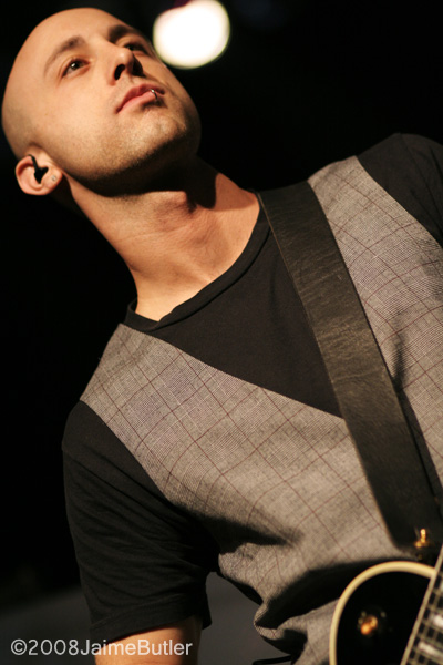 Jeff Stinco of Simple Plan (Austin Music Hall 5/11/08)