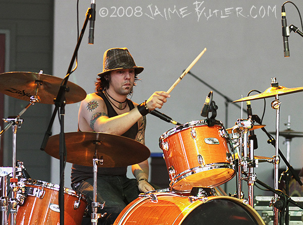 Telescope plays at Pinetop Mountain Amp. AZ 7/05/08