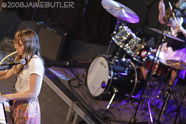 Smoosh performs at Stubbs in Austin, TX 6/01/08