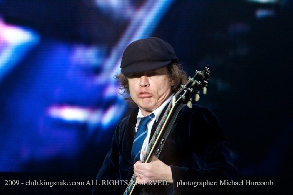 AC/DC