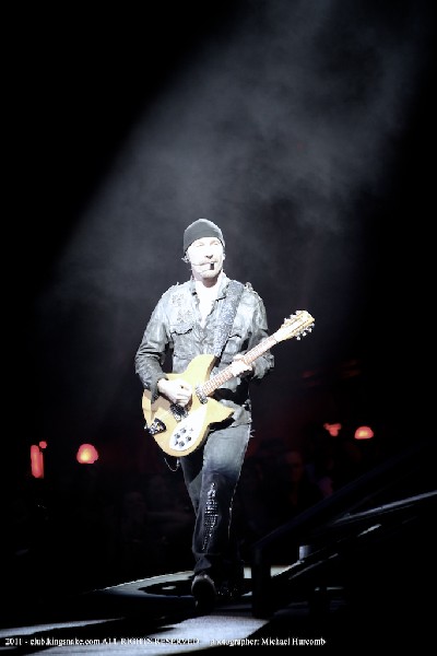 U2