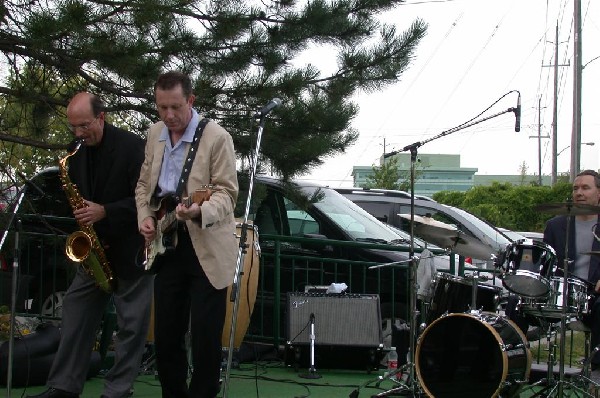 Jack De Keyser Live in Peterborough, Ontario.   Sept  1, 2006