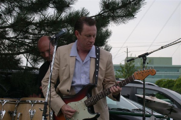 Jack De Keyser Live in Peterborough, Ontario.   Sept  1, 2006