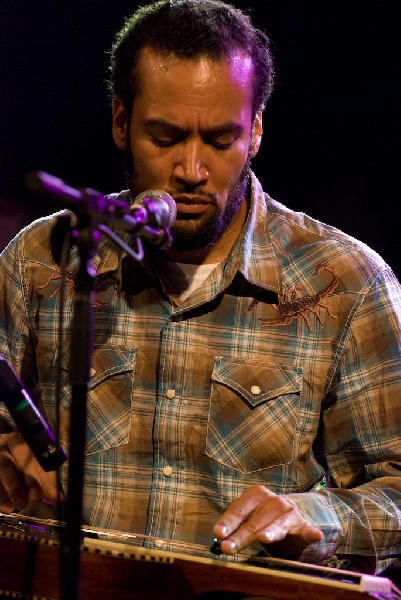 Ben Harper at the Body of War Showcase.  Stubb's BBQ SXSW 2008