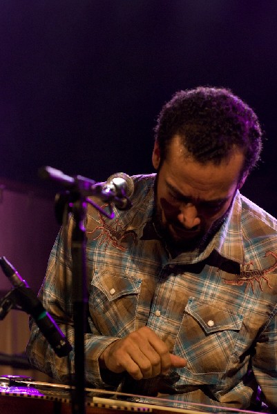 Ben Harper at the Body of War Showcase.  Stubb's BBQ SXSW 2008