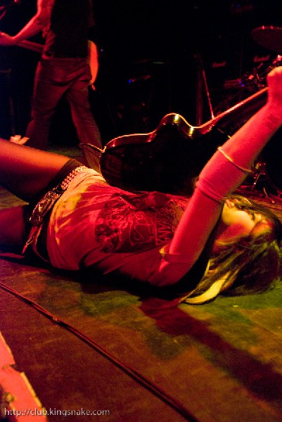 Die Mannequin at the Kool Haus