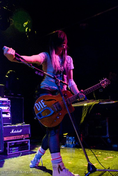 Die Mannequin at the Kool Haus