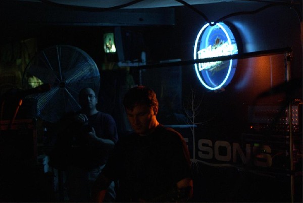 Idle Sons live at Sin City, Peterborough, Ontario, Canada.   October 11, 20