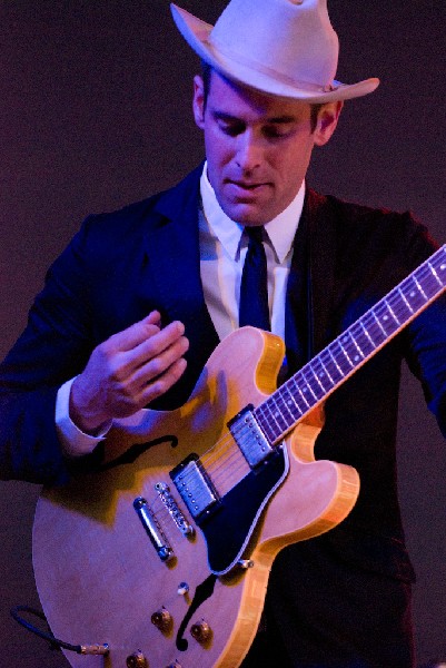 Oliver Future at Stubb's.  SXSW 2008