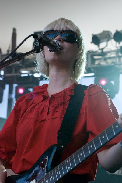 The Ravonettes at the Spin Party.  SXSW 2008