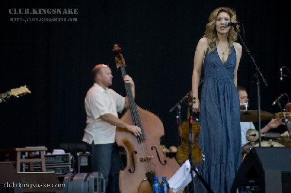 Robert Plant and Allison Krauss at Bonnaroo 2008