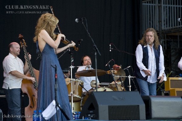 Robert Plant and Allison Krauss at Bonnaroo 2008