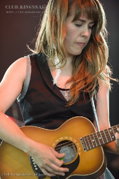 Serena Ryder at Bonnaroo 2008