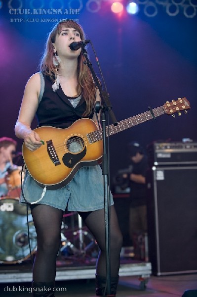 Serena Ryder at Bonnaroo 2008