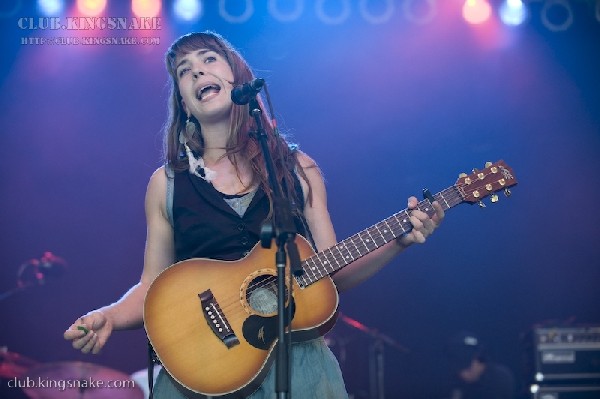 Serena Ryder at Bonnaroo 2008