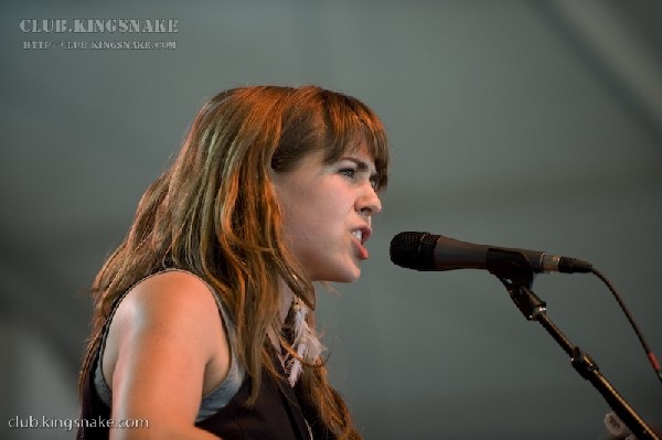 Serena Ryder at Bonnaroo 2008