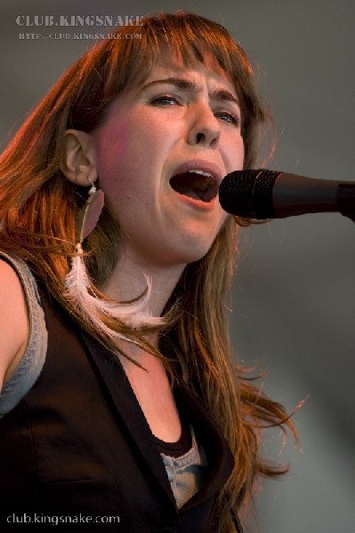 Serena Ryder at Bonnaroo 2008