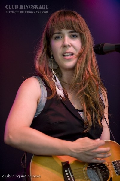 Serena Ryder at Bonnaroo 2008