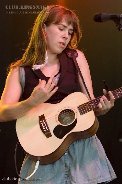 Serena Ryder at Bonnaroo 2008
