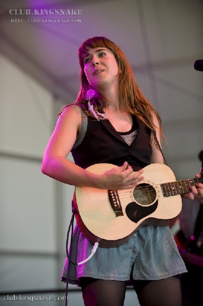 Serena Ryder at Bonnaroo 2008