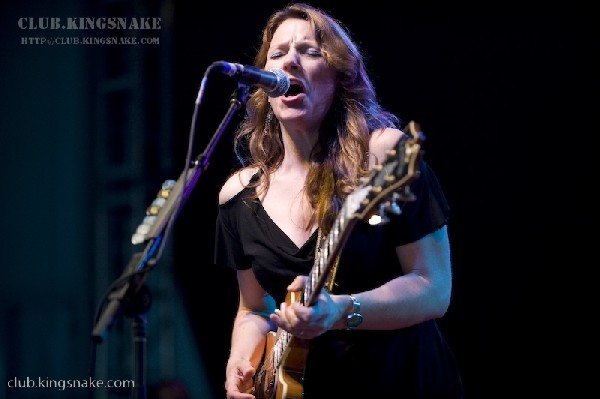 Derek Trucks and Susan Tedeschi at Bonnaroo 2008