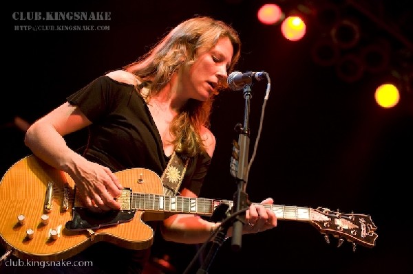 Derek Trucks and Susan Tedeschi at Bonnaroo 2008